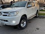 Toyota Hilux 2005 года за 5 700 000 тг. в Шымкент – фото 2