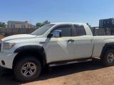 Toyota Tundra 2011 года за 11 000 000 тг. в Актобе – фото 2