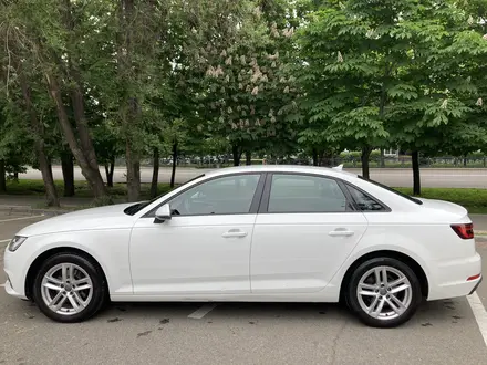 Audi A4 2019 года за 13 900 000 тг. в Алматы – фото 7