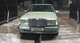 Mercedes-Benz E 200 1988 годаfor800 000 тг. в Жетысай