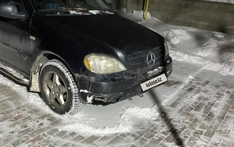 Mercedes-Benz ML 320 1999 года за 3 500 000 тг. в Астана