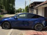 Tesla Model Y 2022 года за 16 500 000 тг. в Алматы