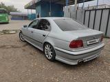 BMW 523 1998 годаfor2 400 000 тг. в Алматы