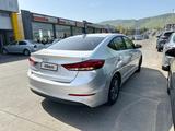 Hyundai Elantra 2018 годаүшін6 000 000 тг. в Астана – фото 2