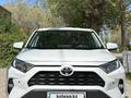 Toyota RAV4 2020 годаүшін13 000 000 тг. в Актобе – фото 2