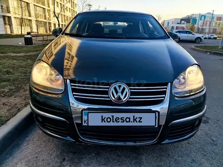 Volkswagen Jetta 2009 года за 3 850 000 тг. в Алматы