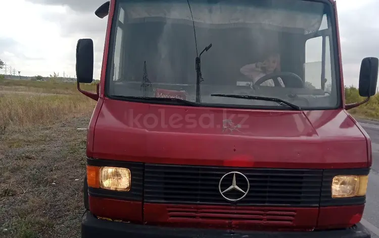 Mercedes-Benz  811D 1988 годаүшін3 700 000 тг. в Караганда