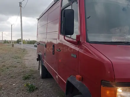 Mercedes-Benz  811D 1988 года за 3 700 000 тг. в Караганда – фото 2