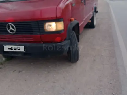 Mercedes-Benz  811D 1988 года за 3 700 000 тг. в Караганда – фото 3