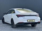 Hyundai Elantra 2022 года за 8 990 000 тг. в Актобе – фото 5