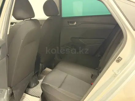 Hyundai Accent 2019 года за 5 790 000 тг. в Атырау – фото 13