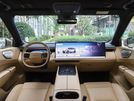 Lynk & Co 900 1.5T Ultra 2025 года за 28 600 000 тг. в Алматы – фото 6