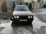 BMW 525 1992 года за 1 700 000 тг. в Алматы – фото 4