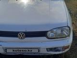 Volkswagen Golf 1996 годаүшін550 000 тг. в Усть-Каменогорск – фото 2