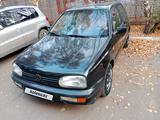 Volkswagen Golf 1995 годаүшін1 800 000 тг. в Костанай