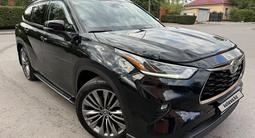 Toyota Highlander 2020 годаүшін22 500 000 тг. в Караганда – фото 2