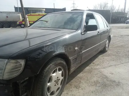 Mercedes-Benz S 320 1995 года за 2 843 400 тг. в Тараз – фото 3