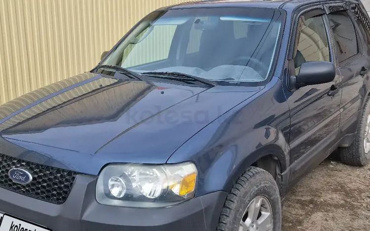 Ford Escape 2005 годаүшін3 500 000 тг. в Атырау