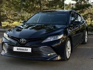 Toyota Camry, 2018