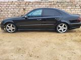 Mercedes-Benz E 500 2003 годаүшін4 500 000 тг. в Жанаозен – фото 3