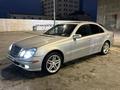 Mercedes-Benz E 320 2004 годаүшін5 200 000 тг. в Актау – фото 2