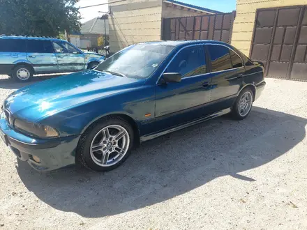 BMW 528 1996 года за 3 200 000 тг. в Тараз – фото 2