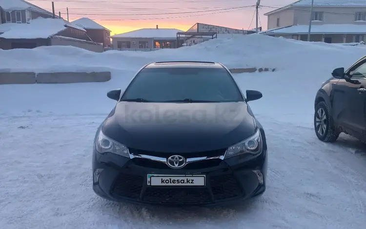 Toyota Camry 2015 года за 10 500 000 тг. в Астана