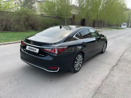 Lexus ES 250 2019 года за 21 700 000 тг. в Астана – фото 6