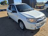 ВАЗ (Lada) Granta 2190 2013 годаүшін2 500 000 тг. в Уральск – фото 2