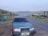 Mercedes-Benz E 220 1993 года за 1 300 000 тг. в Алтай