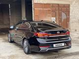 Kia K7 2021 года за 14 900 000 тг. в Туркестан – фото 2