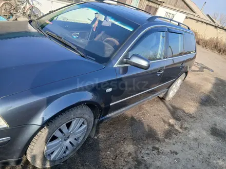 Volkswagen Passat 2001 года за 3 500 000 тг. в Астана – фото 7