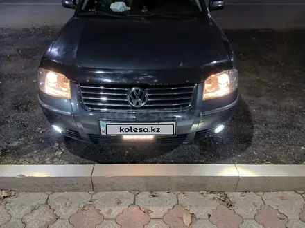Volkswagen Passat 2001 года за 3 500 000 тг. в Астана – фото 9