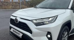 Toyota RAV4 2023 года за 13 950 000 тг. в Караганда – фото 5