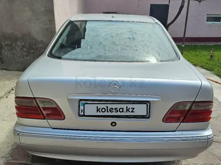 Mercedes-Benz E 280 2001 года за 4 500 000 тг. в Шымкент – фото 11