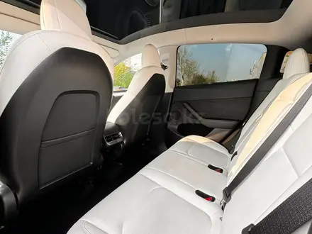 Tesla Model Y 2021 года за 14 400 000 тг. в Алматы – фото 10