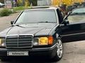 Mercedes-Benz E 220 1993 года за 2 400 000 тг. в Алматы – фото 8
