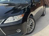 Lexus ES 300h 2014 годаүшін10 800 000 тг. в Алматы – фото 2