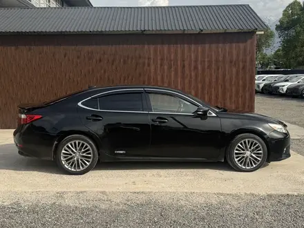 Lexus ES 300h 2014 года за 10 800 000 тг. в Алматы – фото 4