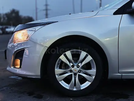 Chevrolet Cruze 2014 года за 5 300 000 тг. в Алматы – фото 9