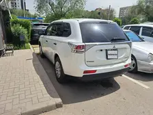 Mitsubishi Outlander, 2014
