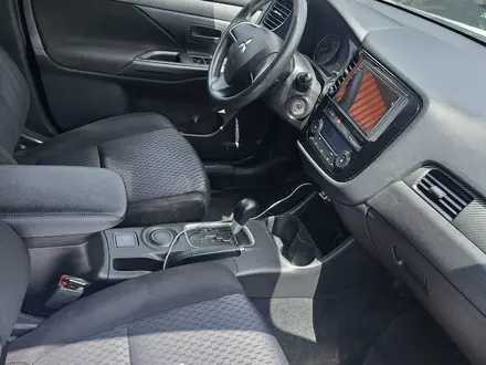 Mitsubishi Outlander 2014 года за 6 200 000 тг. в Алматы – фото 7