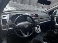 Honda CR-V 2007 годаfor6 800 000 тг. в Алматы