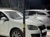 Volkswagen Jetta 2010 года за 3 200 000 тг. в Шымкент – фото 2