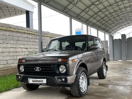 ВАЗ (Lada) Lada 2121 2018 года за 5 900 000 тг. в Шымкент – фото 2