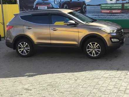 Hyundai Santa Fe 2014 года за 9 500 000 тг. в Костанай – фото 3