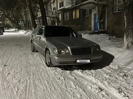 Mercedes-Benz S 320 1997 года за 3 900 000 тг. в Астана – фото 4