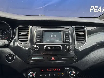Kia Carens 2014 года за 6 290 000 тг. в Кокшетау – фото 9