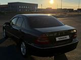Mercedes-Benz C 200 2001 годаүшін2 500 000 тг. в Жезказган – фото 4
