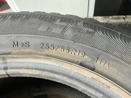 Goodyear Wrangler M + S 255/55/R19 резина в отличном состоянии 3 шт за 25 000 тг. в Алматы – фото 3